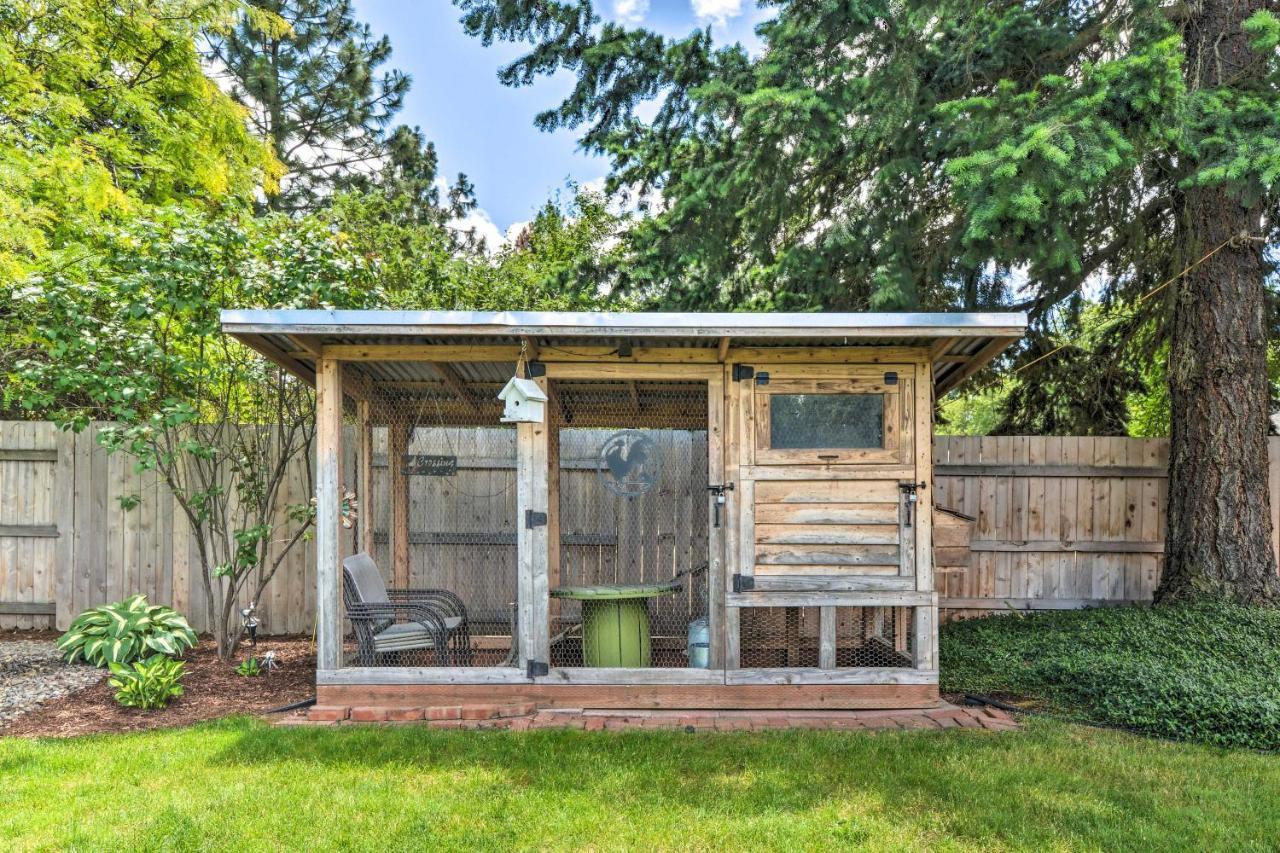 Central Medford Family Retreat With Large Yard! Exterior foto
